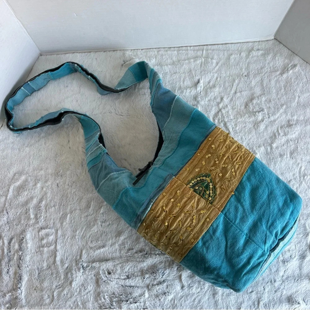 Hippie Sling Crossbody Bag - Picture 11 of 14